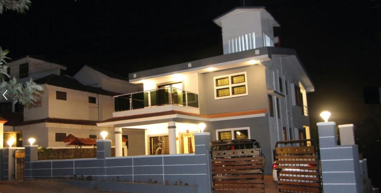Вилла Inaya Bungalow Панчгани Экстерьер фото